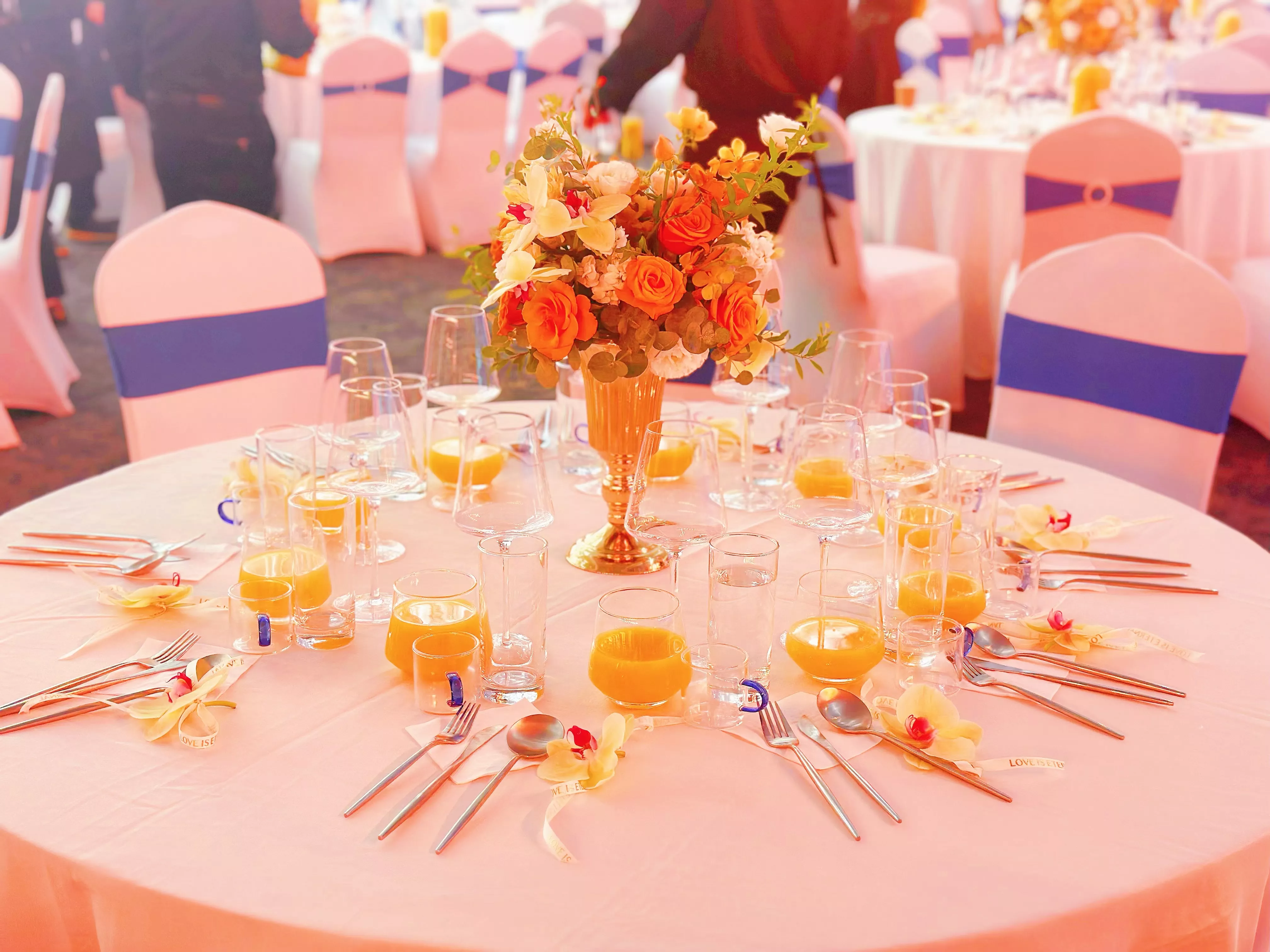 Communal Dining Experience